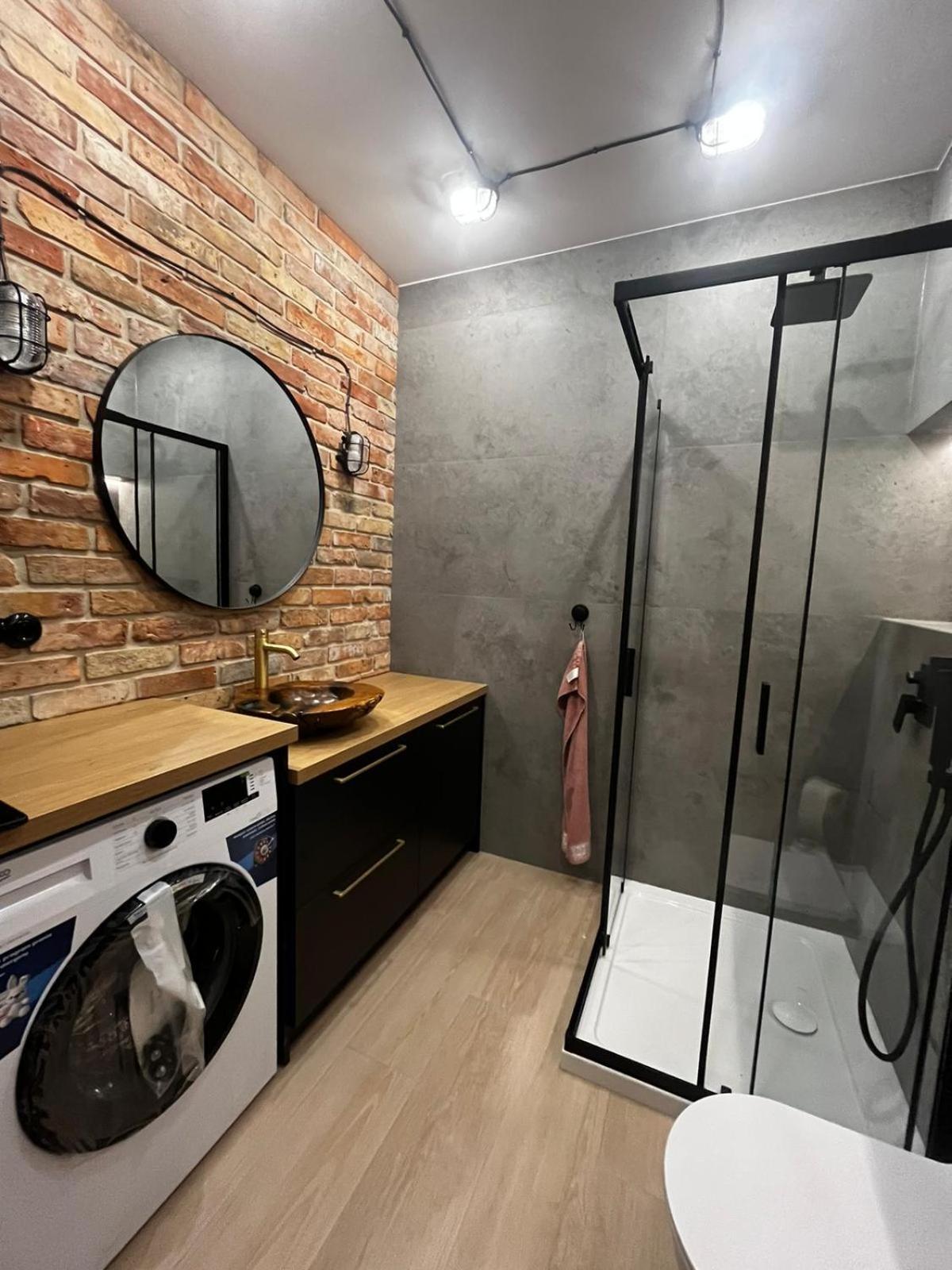 Apartament Z Widokiem Na Stadion Styl Industrialny Jedyny Taki Check In 24 H Poznań Eksteriør billede