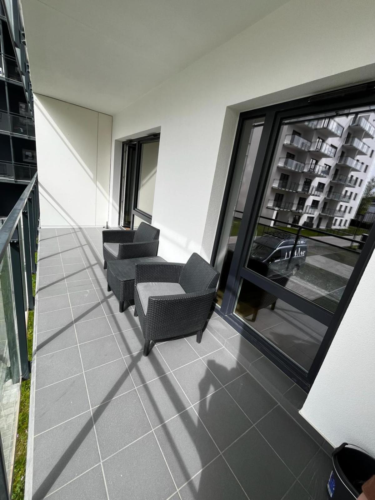 Apartament Z Widokiem Na Stadion Styl Industrialny Jedyny Taki Check In 24 H Poznań Eksteriør billede